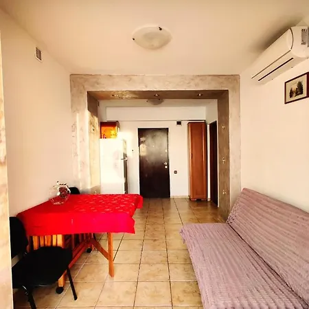 Daire Ultracentral Cathedral *